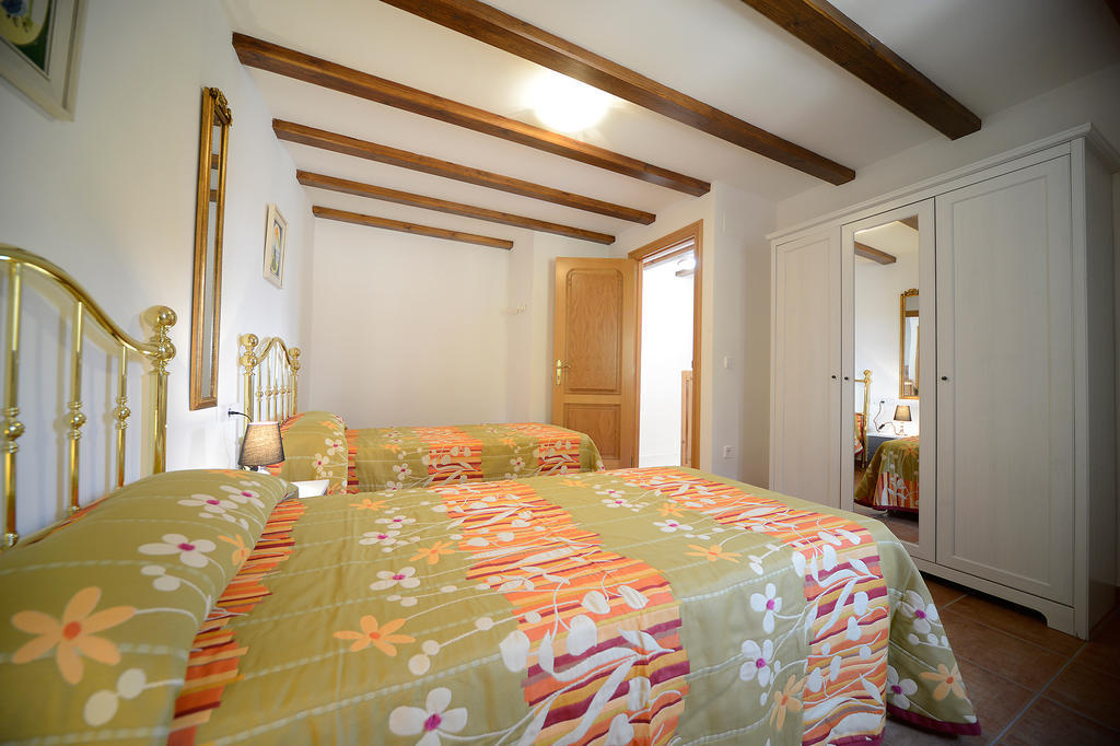 Apartamentos Bellavista Alquezar Bilik gambar